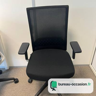 Actiu d'occasion : fauteuil ergonomique résille noire, cadre blanc
