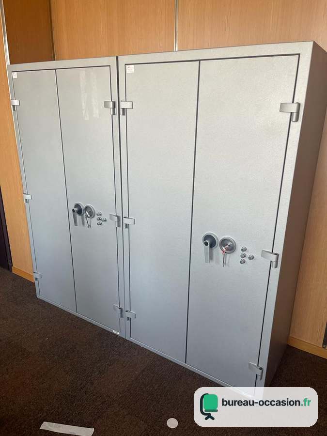 Armoire forte d'occasion 2 portes : classe S1 et anti-feu LFS 30P