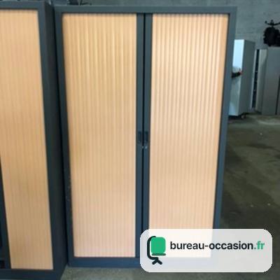 Armoire haute d'occasion à rideaux : façade hêtre, cadre anthracite