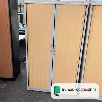 Armoire haute d'occasion : rideaux décor hêtre, structure grise