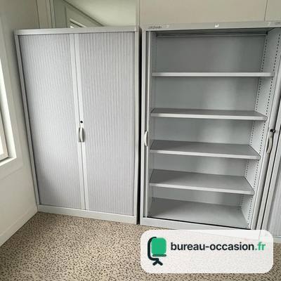 Armoire haute métallique d'occasion à rideaux, gris alu
