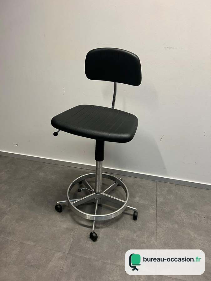 Chaise haute d'occasion noire : repose-pieds chromé, hauteur réglable