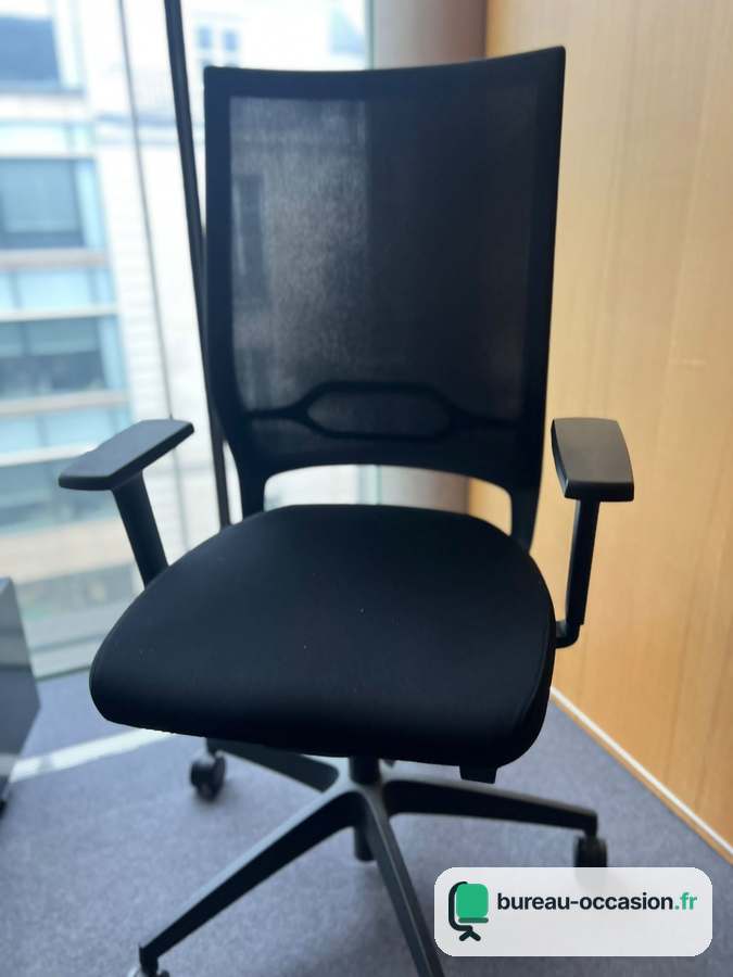 Fauteuil ergonomique d'occasion à dossier résille haut, noir