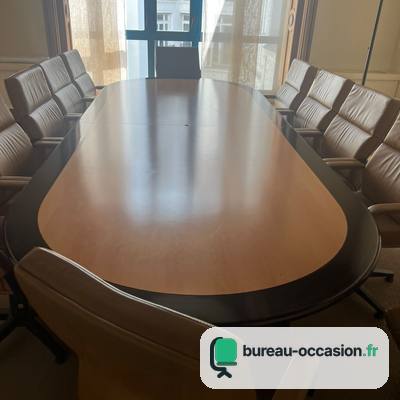 Grande table de réunion ovale d'occasion bois bicolore, 12+ places