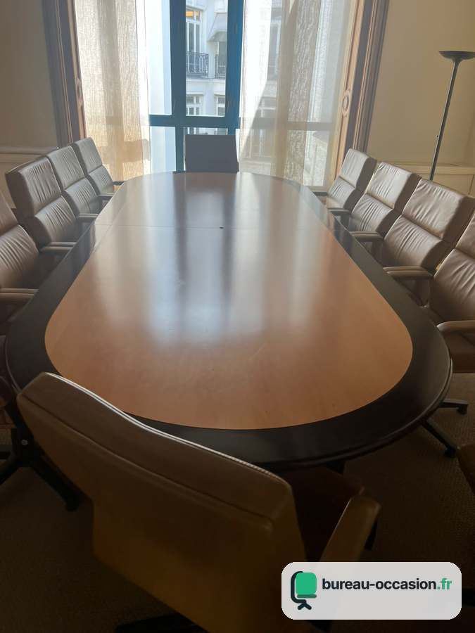 Grande table de réunion ovale d'occasion bois bicolore, 12+ places