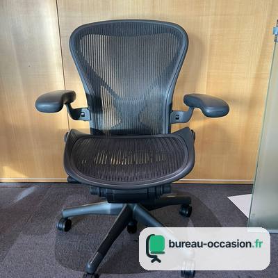 Herman Miller Aeron d'occasion : fauteuil ergonomique résille noire