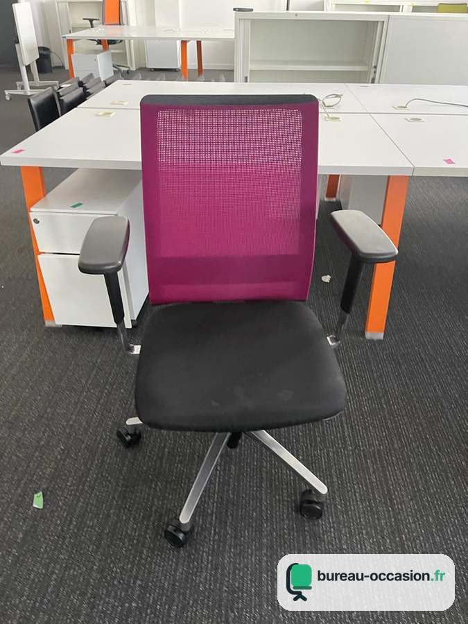 Siège ergonomique d'occasion : résille fuchsia, anis ou orange