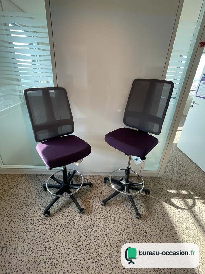 Siège haut Majencia d'occasion : résille grise et assise violette
