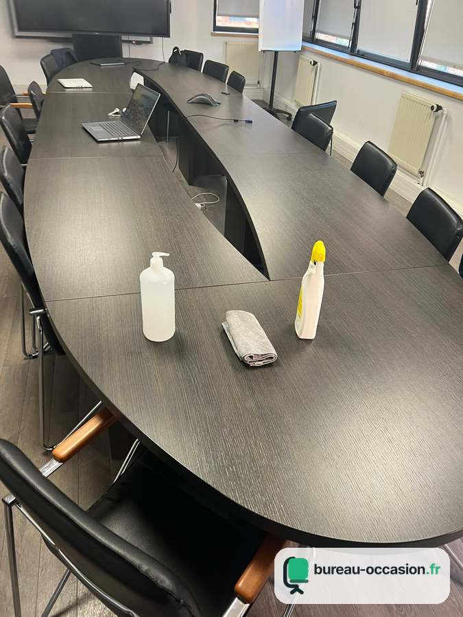 Table de conseil ovale d'occasion en wengé : 12 personnes et plus