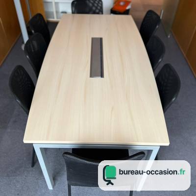 Table de réunion d'occasion 6 à 8 places : stratifié bois clair