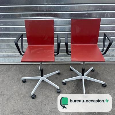 Vitra .04 d'occasion : chaise pivotante rouge sur roulettes